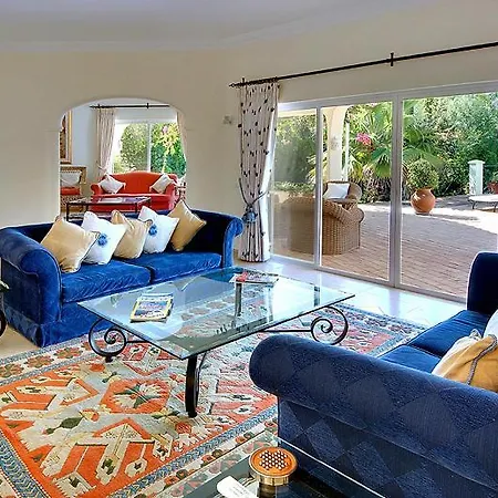Sleeps 10 Pool Air Con Wifi Villa