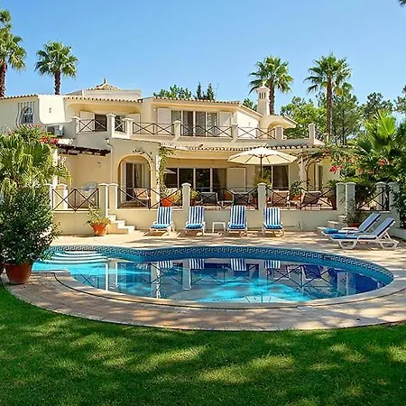 فيلة Sleeps 10 Pool Air Con Wifi